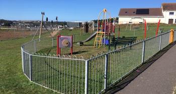 Photo of Pollyfield Play Space, focusing on the play equipment.